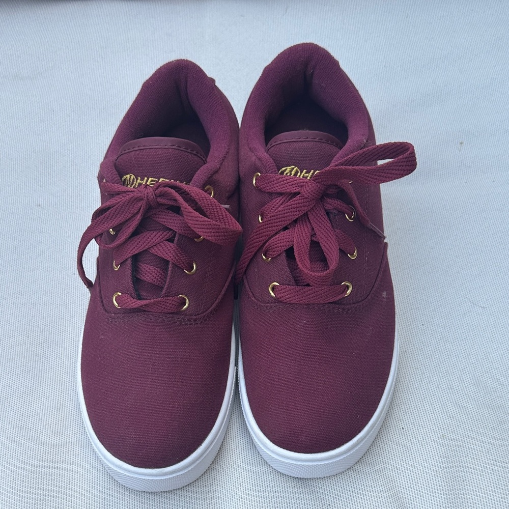 Heelys Maroon Sneakers with White Soles - Worn Once - Size 7/39